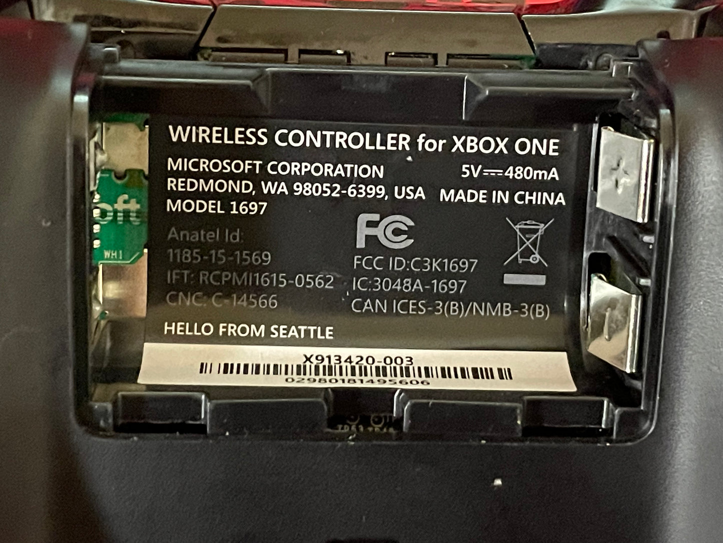 Black Xbox One Wireless Controller (Model #1697) Xbox One