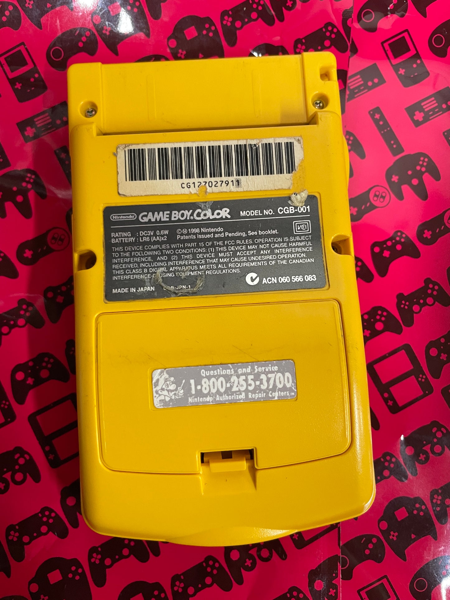 Nintendo Gameboy Color Model CGB-001 Yellow