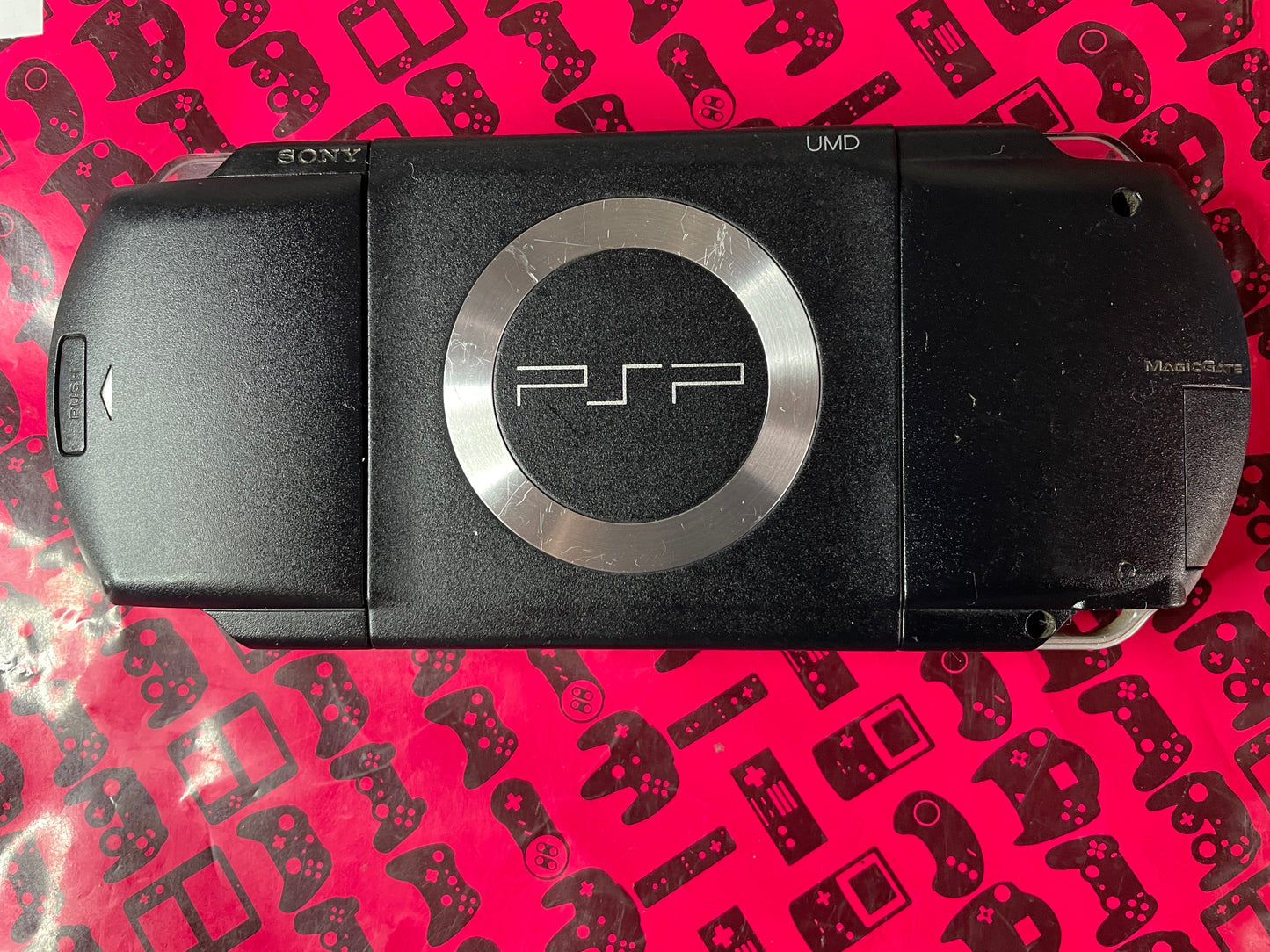 Black/ Piano Black (PSP 1001) PSP