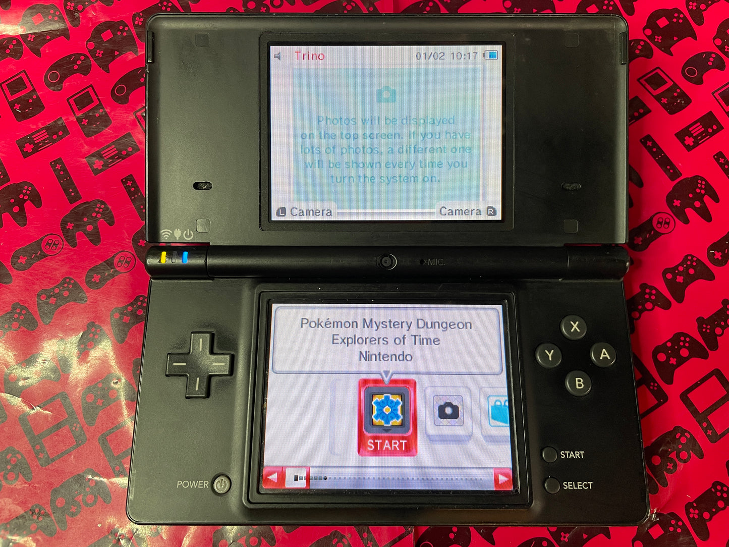 Black Nintendo DSi System (TWL-001) Nintendo DS